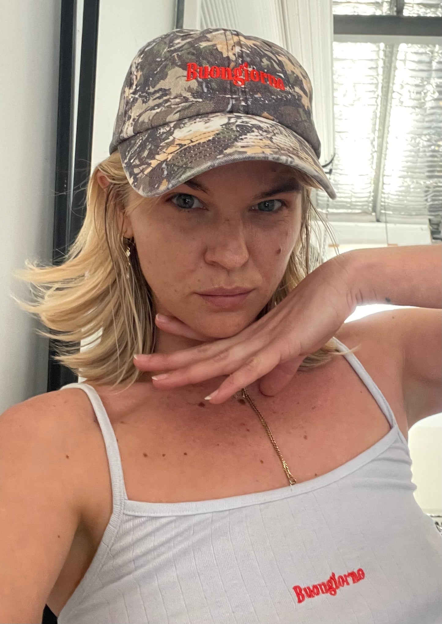 BUONGIORNO | CLASSIC SOLE CAP | RED ON CAMO